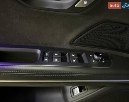 Ауди А8 2021 в Киеве на Automoto.ua Черный Ауди А8, объемом двигателя 2.97 л и пробегом 98 тыс. км за 64999 $, фото 25 на Automoto.ua
