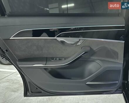 Чорний Ауді A8, об'ємом двигуна 2.97 л та пробігом 115 тис. км за 53500 $, фото 19 на Automoto.ua