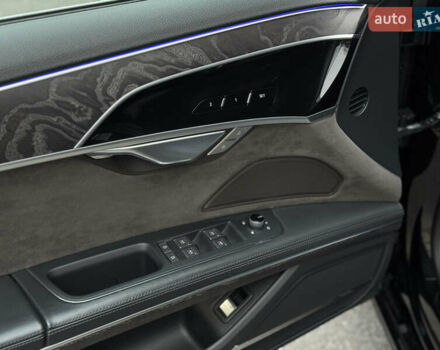 Чорний Ауді A8, об'ємом двигуна 2.97 л та пробігом 160 тис. км за 55000 $, фото 47 на Automoto.ua