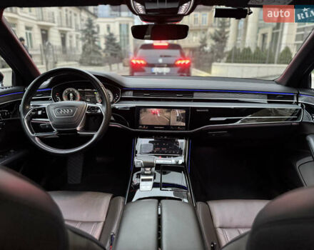 Чорний Ауді A8, об'ємом двигуна 2.97 л та пробігом 160 тис. км за 55000 $, фото 16 на Automoto.ua