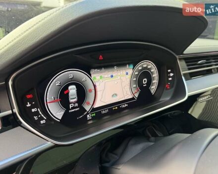 Ауди А8 2021 в Киеве на Automoto.ua Черный Ауди А8, объемом двигателя 2.97 л и пробегом 98 тыс. км за 67500 $, фото 23 на Automoto.ua