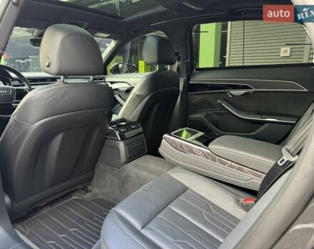 Ауди А8 2021 в Киеве на Automoto.ua Черный Ауди А8, объемом двигателя 2.97 л и пробегом 98 тыс. км за 67500 $, фото 41 на Automoto.ua