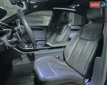 Чорний Ауді A8, об'ємом двигуна 2.97 л та пробігом 115 тис. км за 53500 $, фото 18 на Automoto.ua
