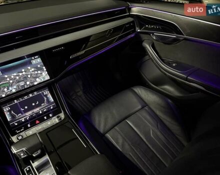 Ауди А8 2021 в Киеве на Automoto.ua Черный Ауди А8, объемом двигателя 2.97 л и пробегом 98 тыс. км за 64999 $, фото 39 на Automoto.ua