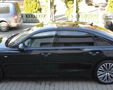Черный Ауди А8, объемом двигателя 2.97 л и пробегом 19 тыс. км за 89950 $, фото 2 на Automoto.ua
