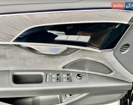 Черный Ауди А8, объемом двигателя 2.97 л и пробегом 62 тыс. км за 82999 $, фото 16 на Automoto.ua