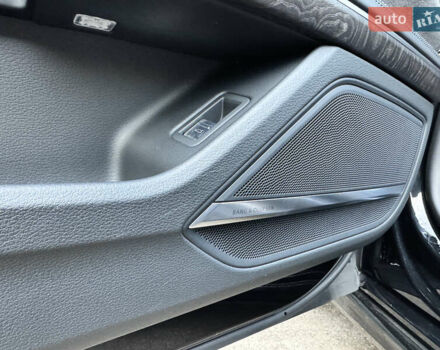 Черный Ауди А8, объемом двигателя 3 л и пробегом 56 тыс. км за 66900 $, фото 32 на Automoto.ua