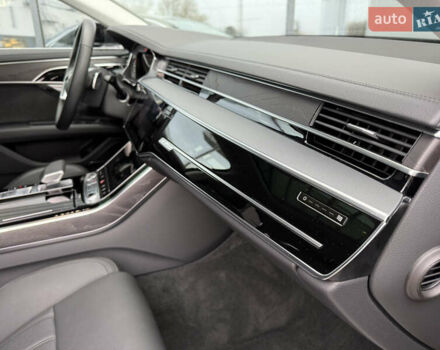 Черный Ауди А8, объемом двигателя 3 л и пробегом 13 тыс. км за 86500 $, фото 52 на Automoto.ua