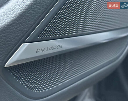 Черный Ауди А8, объемом двигателя 3 л и пробегом 5 тыс. км за 84999 $, фото 44 на Automoto.ua