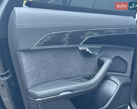 Черный Ауди А8, объемом двигателя 3 л и пробегом 5 тыс. км за 84999 $, фото 49 на Automoto.ua