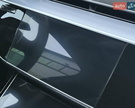 Черный Ауди А8, объемом двигателя 3 л и пробегом 5 тыс. км за 84999 $, фото 67 на Automoto.ua