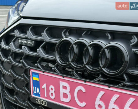 Черный Ауди А8, объемом двигателя 3 л и пробегом 5 тыс. км за 84999 $, фото 20 на Automoto.ua