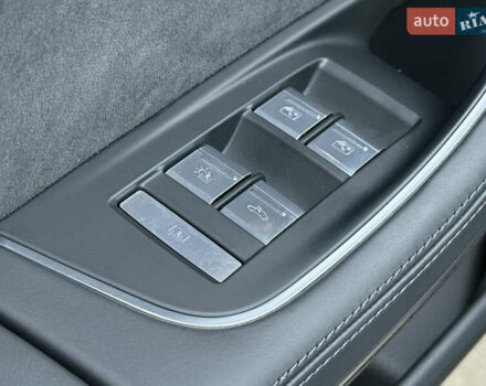 Черный Ауди А8, объемом двигателя 3 л и пробегом 5 тыс. км за 84999 $, фото 48 на Automoto.ua