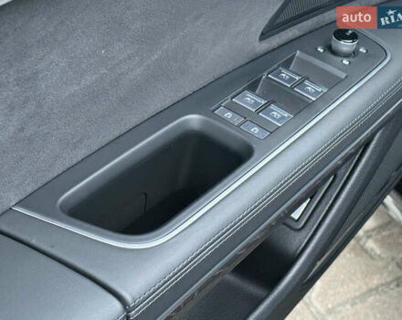 Черный Ауди А8, объемом двигателя 3 л и пробегом 5 тыс. км за 84999 $, фото 41 на Automoto.ua