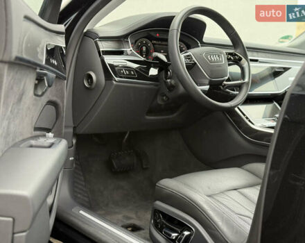 Черный Ауди А8, объемом двигателя 3 л и пробегом 13 тыс. км за 86500 $, фото 18 на Automoto.ua