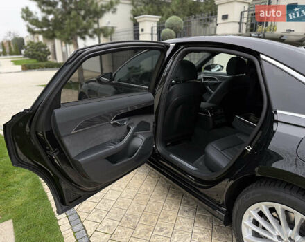 Чорний Ауді A8, об'ємом двигуна 3 л та пробігом 5 тис. км за 116627 $, фото 37 на Automoto.ua
