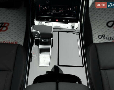 Чорний Ауді A8, об'ємом двигуна 3 л та пробігом 5 тис. км за 116627 $, фото 48 на Automoto.ua