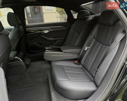 Чорний Ауді A8, об'ємом двигуна 3 л та пробігом 5 тис. км за 116627 $, фото 40 на Automoto.ua