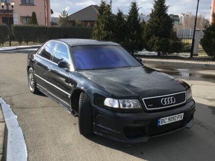 Ауди А8 1995 в Львове на Automoto.ua Черный Ауди А8, объемом двигателя 4.2 л и пробегом 335 тыс. км за 5800 $, фото 1 на Automoto.ua
