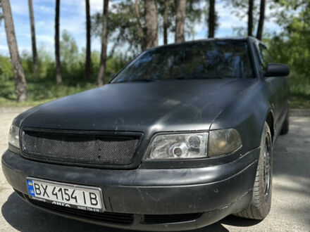 Ауди А8 1995 в Нетешине на Automoto.ua Черный Ауди А8, объемом двигателя 4.17 л и пробегом 592 тыс. км за 3999 $, фото 1 на Automoto.ua