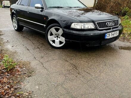 Чорний Ауді A8, об'ємом двигуна 3.7 л та пробігом 325 тис. км за 2800 $, фото 1 на Automoto.ua