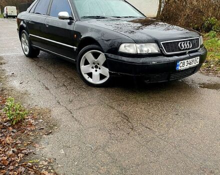 Черный Ауди А8, объемом двигателя 3.7 л и пробегом 325 тыс. км за 2800 $, фото 1 на Automoto.ua