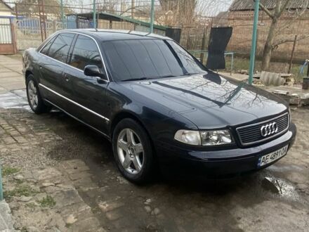 Ауди А8 1996 в Никополе на Automoto.ua Черный Ауди А8, объемом двигателя 2.8 л и пробегом 280 тыс. км за 2300 $, фото 1 на Automoto.ua