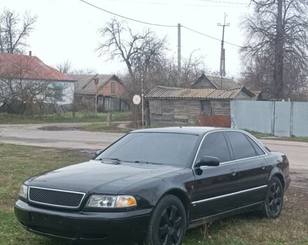 Черный Ауди А8, объемом двигателя 2.5 л и пробегом 370 тыс. км за 2856 $, фото 1 на Automoto.ua