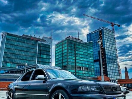 Ауди А8 1998 в Херсоне на Automoto.ua Черный Ауди А8, объемом двигателя 2.5 л и пробегом 200 тыс. км за 8000 $, фото 1 на Automoto.ua