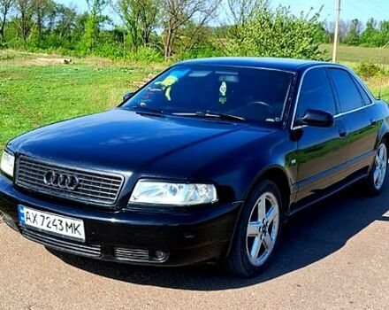Черный Ауди А8, объемом двигателя 3.7 л и пробегом 300 тыс. км за 2500 $, фото 1 на Automoto.ua