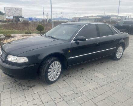 Черный Ауди А8, объемом двигателя 2.5 л и пробегом 300 тыс. км за 3000 $, фото 1 на Automoto.ua