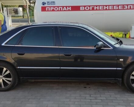 Чорний Ауді A8, об'ємом двигуна 4.2 л та пробігом 307 тис. км за 6000 $, фото 1 на Automoto.ua