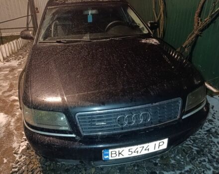 Чорний Ауді A8, об'ємом двигуна 3.3 л та пробігом 289 тис. км за 7200 $, фото 1 на Automoto.ua