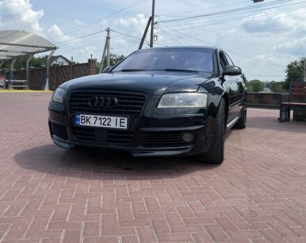 Чорний Ауді A8, об'ємом двигуна 3.9 л та пробігом 184 тис. км за 7500 $, фото 1 на Automoto.ua
