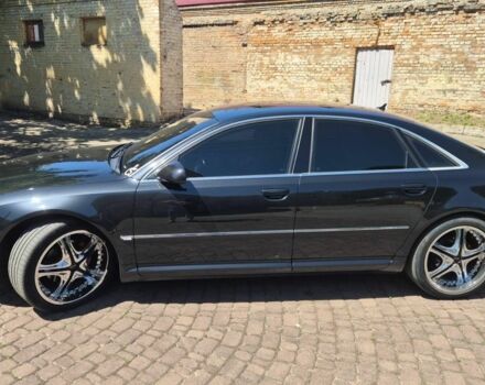 Чорний Ауді A8, об'ємом двигуна 3 л та пробігом 275 тис. км за 10000 $, фото 1 на Automoto.ua