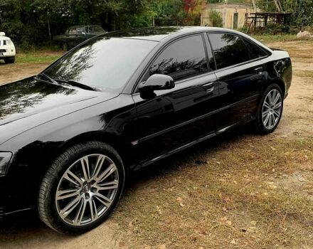 Черный Ауди А8, объемом двигателя 3 л и пробегом 270 тыс. км за 6000 $, фото 1 на Automoto.ua