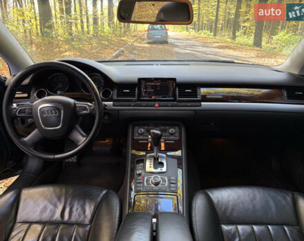 Чорний Ауді A8, об'ємом двигуна 2.97 л та пробігом 304 тис. км за 10500 $, фото 1 на Automoto.ua