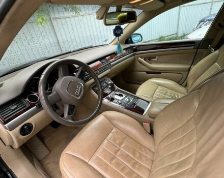 Чорний Ауді A8, об'ємом двигуна 3.7 л та пробігом 200 тис. км за 7500 $, фото 1 на Automoto.ua
