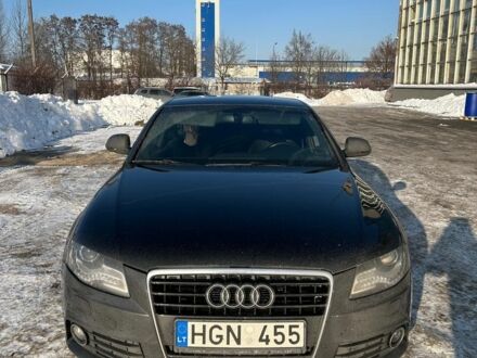 Черный Ауди А8, объемом двигателя 2.7 л и пробегом 304 тыс. км за 4563 $, фото 1 на Automoto.ua