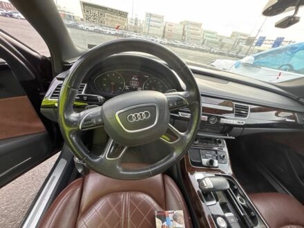 Черный Ауди А8, объемом двигателя 4 л и пробегом 200 тыс. км за 4000 $, фото 1 на Automoto.ua