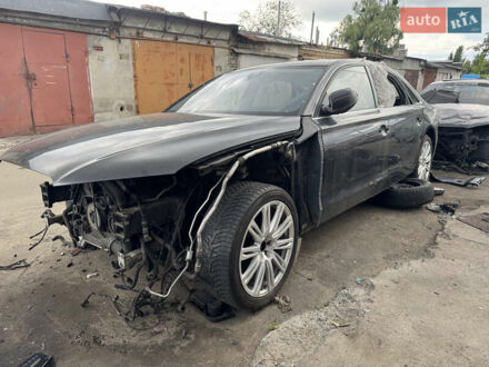 Ауди А8 2013 в Киеве на Automoto.ua Черный Ауди А8, объемом двигателя 6.3 л и пробегом 220 тыс. км за 4000 $, фото 1 на Automoto.ua