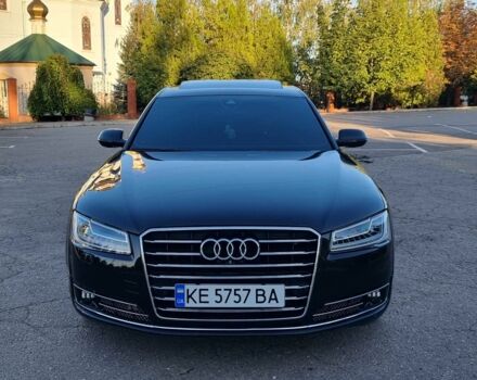 Чорний Ауді A8, об'ємом двигуна 3 л та пробігом 245 тис. км за 20000 $, фото 1 на Automoto.ua