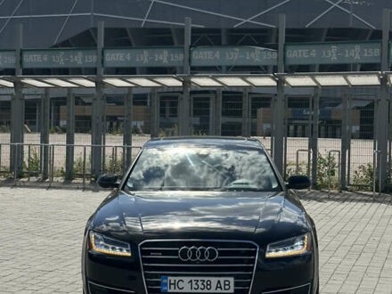 Ауди А8 2015 в Львове на Automoto.ua Черный Ауди А8, объемом двигателя 3 л и пробегом 204 тыс. км за 18900 $, фото 1 на Automoto.ua