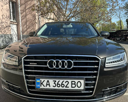 Черный Ауди А8, объемом двигателя 3 л и пробегом 135 тыс. км за 35500 $, фото 1 на Automoto.ua