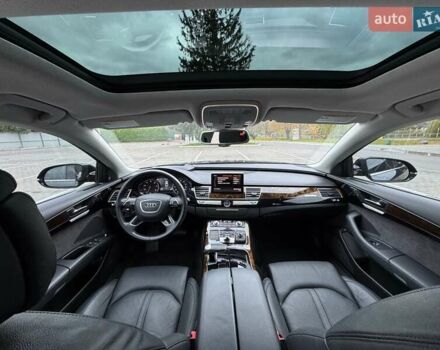 Черный Ауди А8, объемом двигателя 3 л и пробегом 122 тыс. км за 28999 $, фото 1 на Automoto.ua