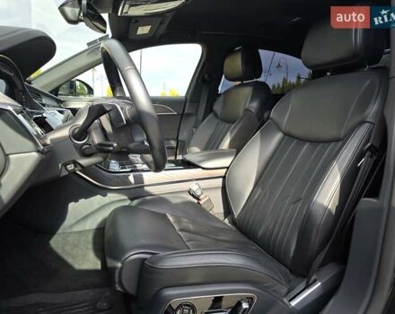 Ауди А8 2021 в Львове на Automoto.ua Красный Ауди А8, объемом двигателя 2.97 л и пробегом 116 тыс. км за 57000 $, фото 16 на Automoto.ua