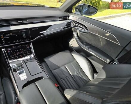 Ауди А8 2021 в Львове на Automoto.ua Красный Ауди А8, объемом двигателя 2.97 л и пробегом 116 тыс. км за 57000 $, фото 13 на Automoto.ua