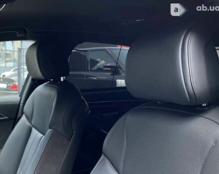 Ауди А8, объемом двигателя 3 л и пробегом 2 тыс. км за 131999 $, фото 26 на Automoto.ua