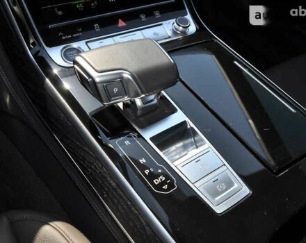 Ауді A8, об'ємом двигуна 3 л та пробігом 44 тис. км за 77777 $, фото 26 на Automoto.ua