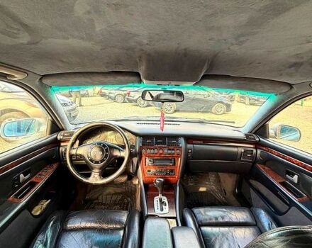 Ауди А8, объемом двигателя 4.2 л и пробегом 300 тыс. км за 4200 $, фото 7 на Automoto.ua